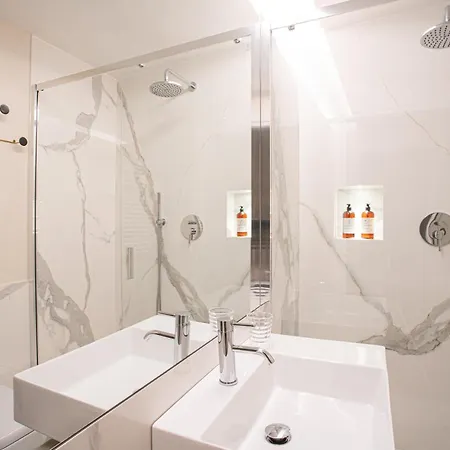 Duomo Apt With Mini Private Pool Apartment