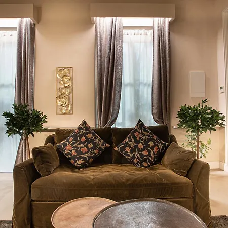 Duomo Apt With Mini Private Pool * فلورنس